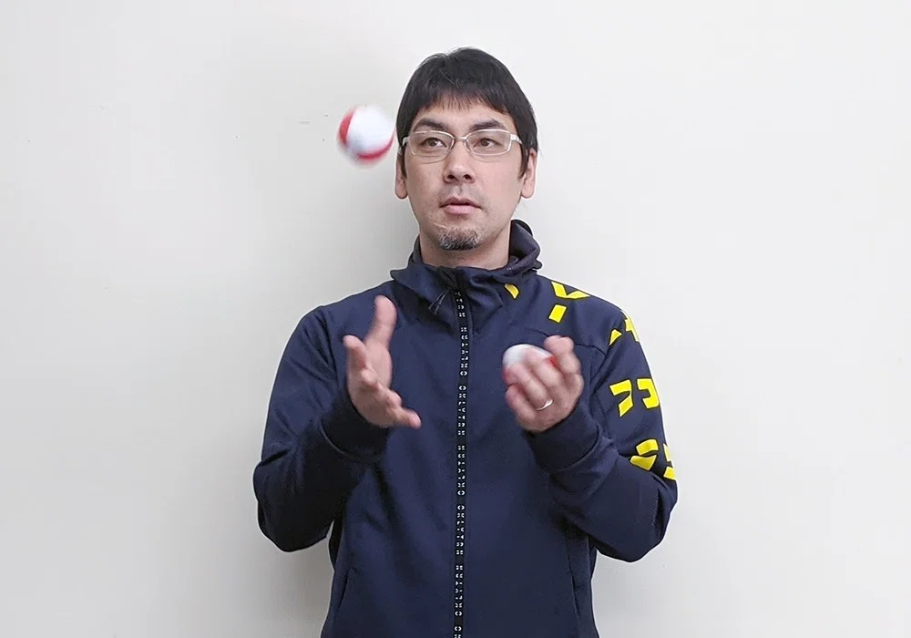 簡単!お部屋でビジョントレーニングのメニュー公開｜中塚 祐馬