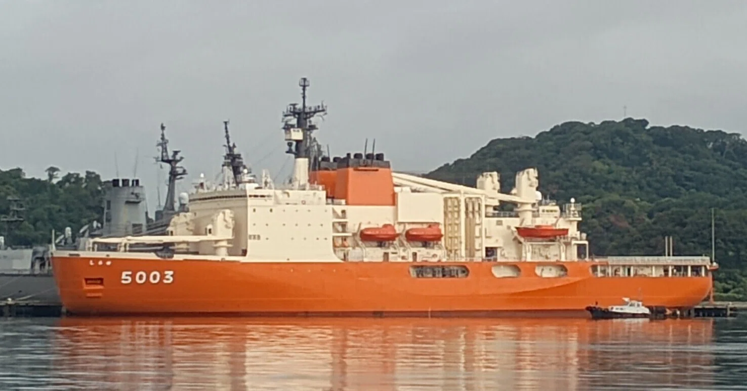 砕氷艦「しらせ」（2代目） その2｜ホタテマンの道楽三昧