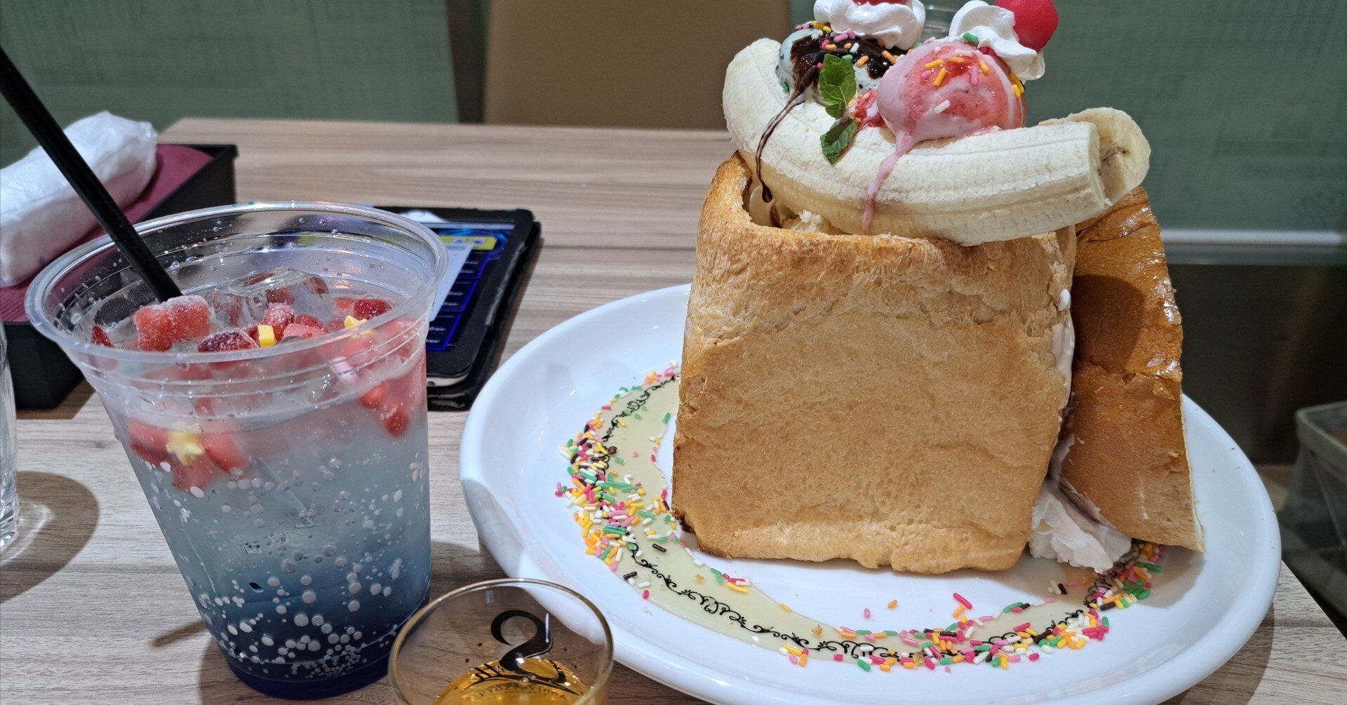 83b473d777f7a028b35056370c7769