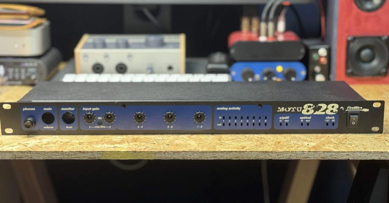 リユースDIY：MOTU828を9V/48V電源に改造｜satoshinman