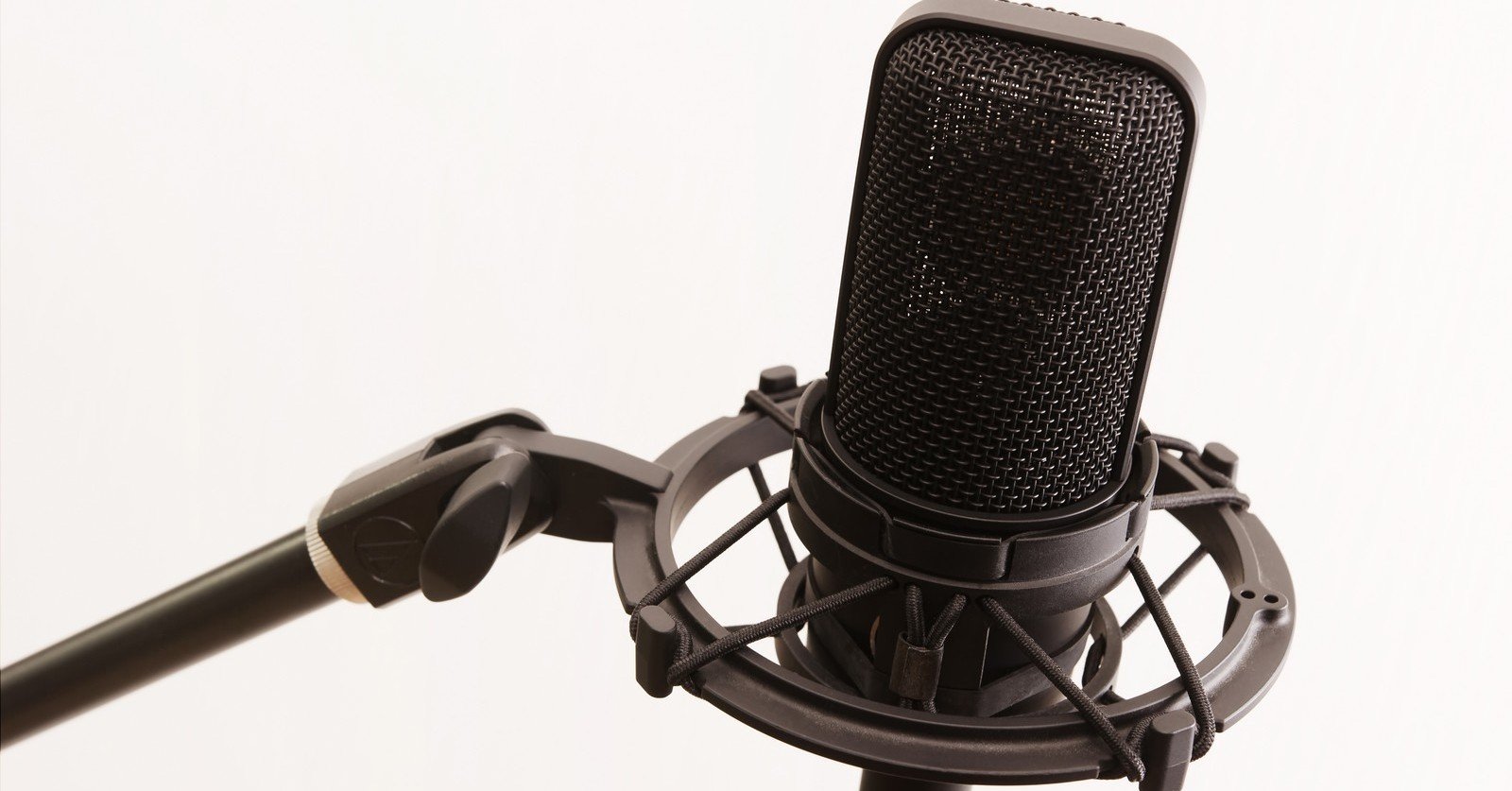 USBマイクとコンデンサマイクの聴き比べ！｜小枝シンヤ