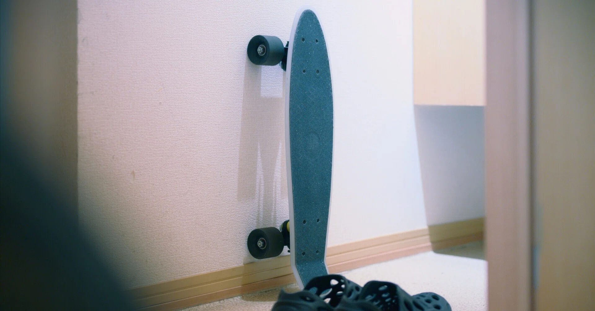 ペニーをスノボオフトレのサーフスケート風カスタムしてみた。｜ものが