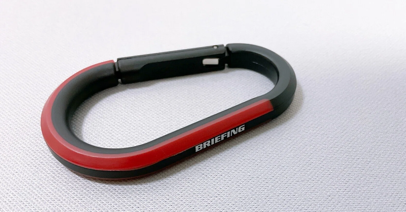 BRIEFING】「BR×ROOT CO. CARABINER」レビュー【オシャレなカラビナ