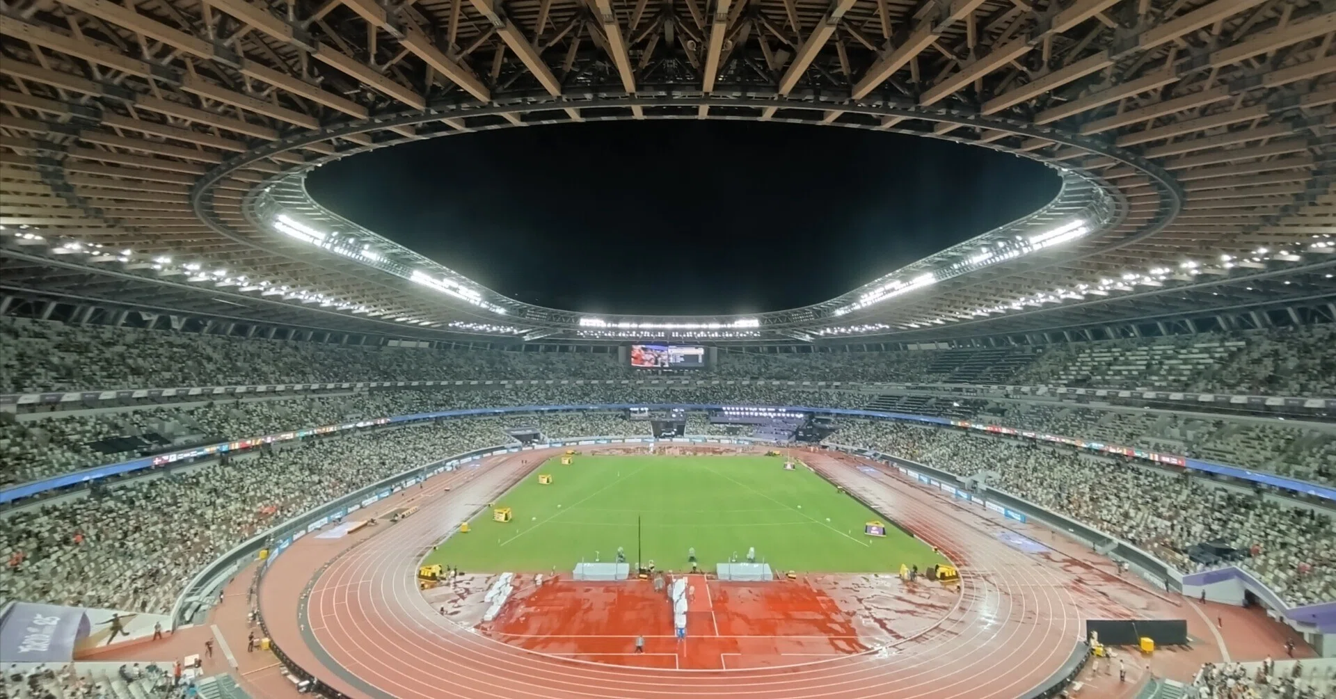 東京］東京2025 世界陸上を生観戦！国立競技場の熱気と興奮｜TRIP_YUKO