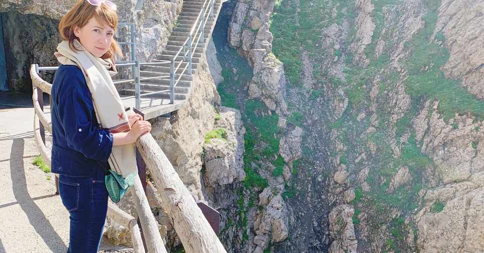 自己紹介 田舎育ちの日本人 スイス人が インド生活やvogue編集部を経験した経過 Moet Moondog Note