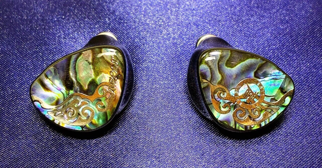 Juzear Butterfly 61T Impressions Review #60｜たなやん@IEM_gamer