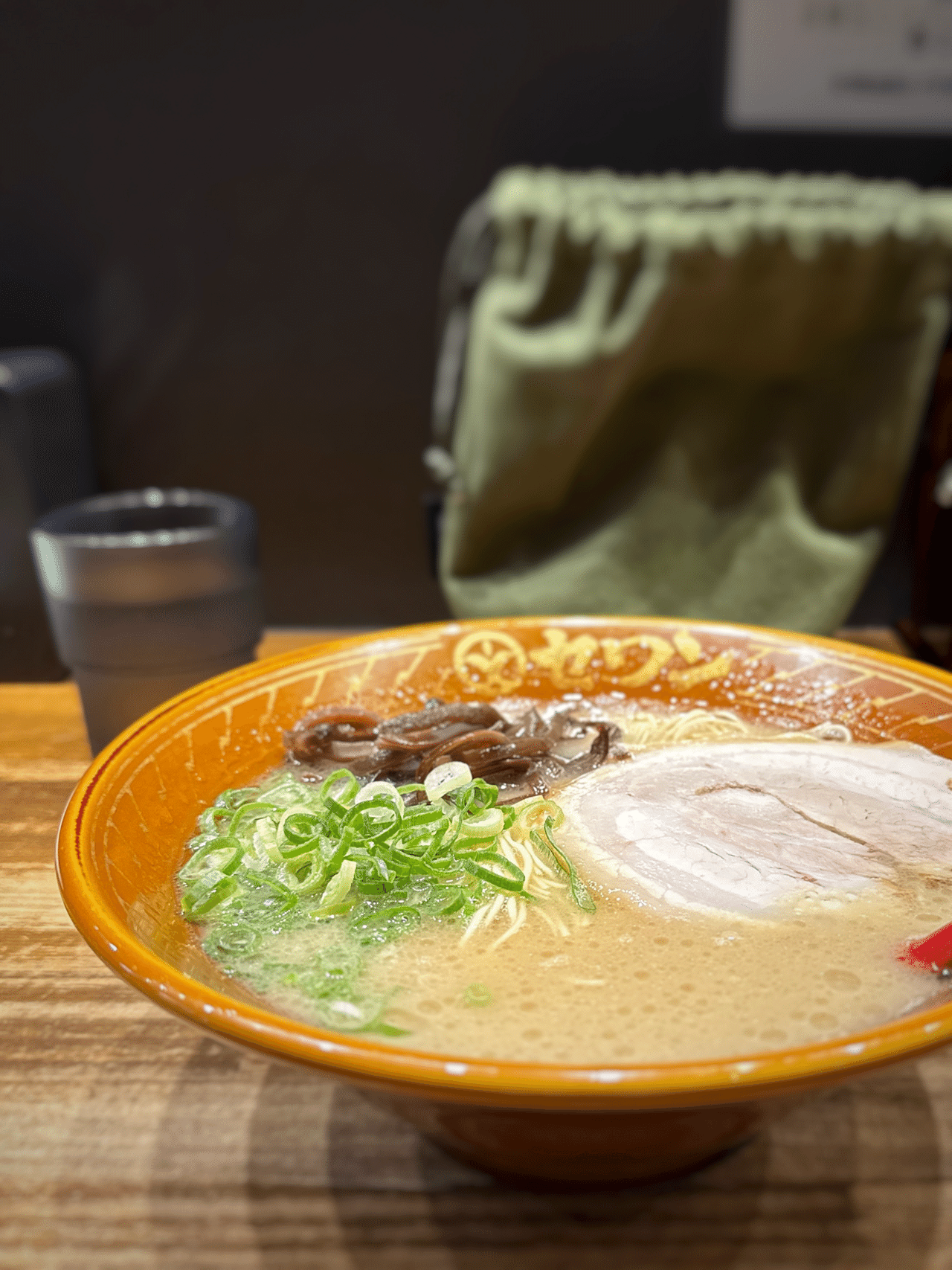 豚骨ラーメン 豚骨 セワン@中央区天神｜nonopapa