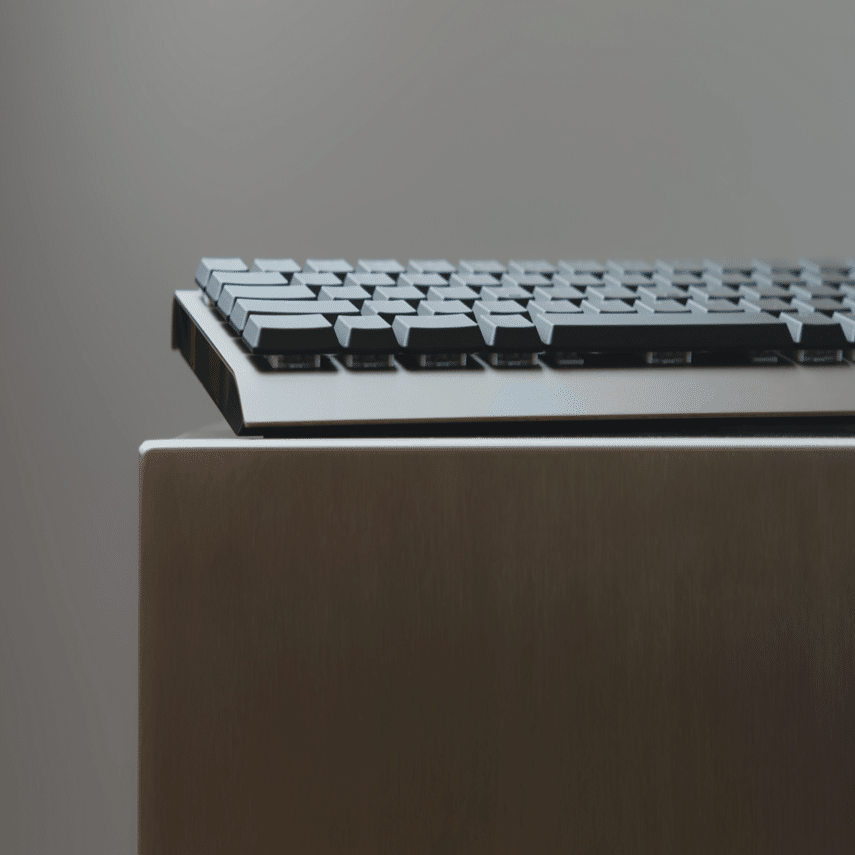 機能と美学の調和 ZENAIM keyboard2 mini デザインレビュー｜+m design
