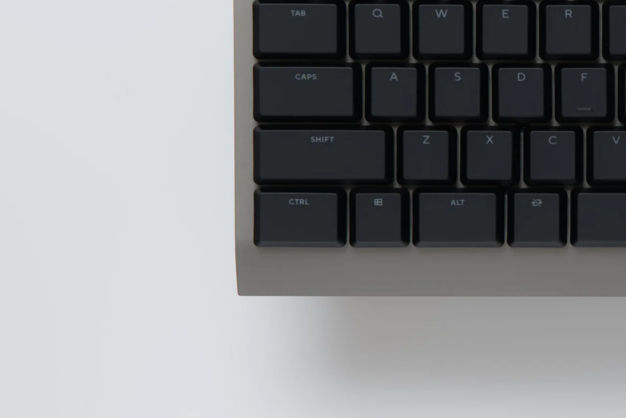 機能と美学の調和 ZENAIM keyboard2 mini デザインレビュー｜+m design