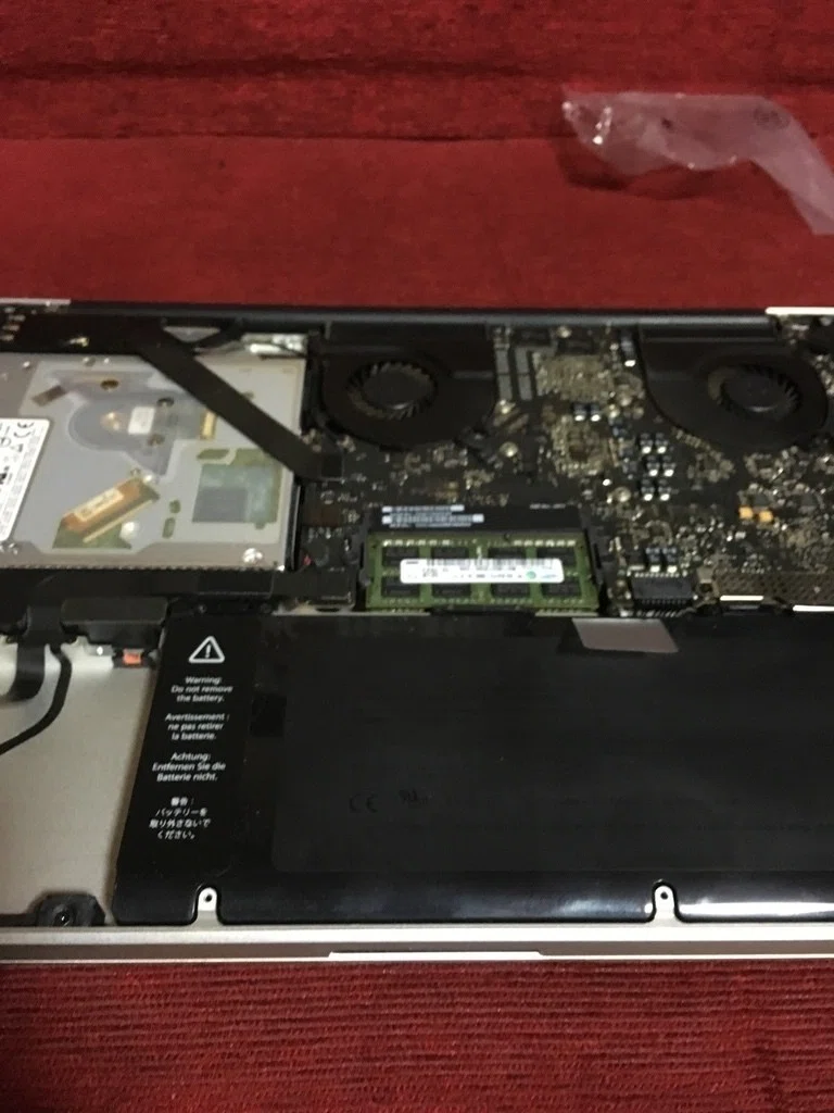 Macbook pro 2011 earlyにSSDに2基積む｜KOSUKE