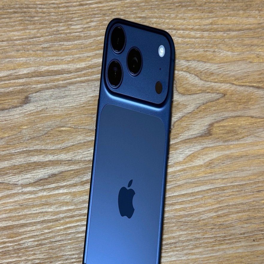 韓国 iPhone17 Pro 1TB ディープブルー iPhone 17 Pro 1TB ディープ