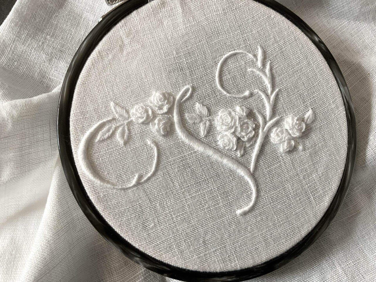 Libelice セットアップ 刺繍白 bx77_31_shisyu_1.jpg