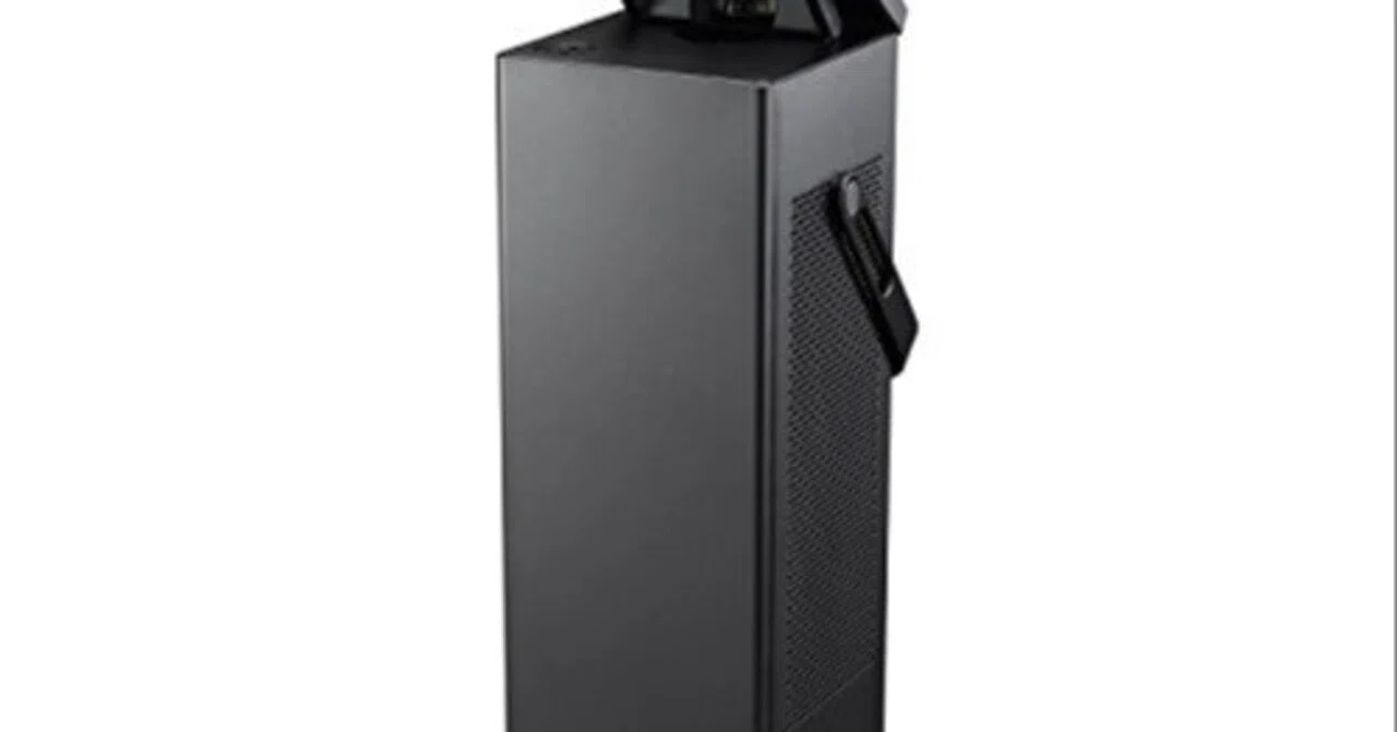 本日見つけた掘り出し物】LG HU80KS 4Kレーザープロジェクター：ミラー