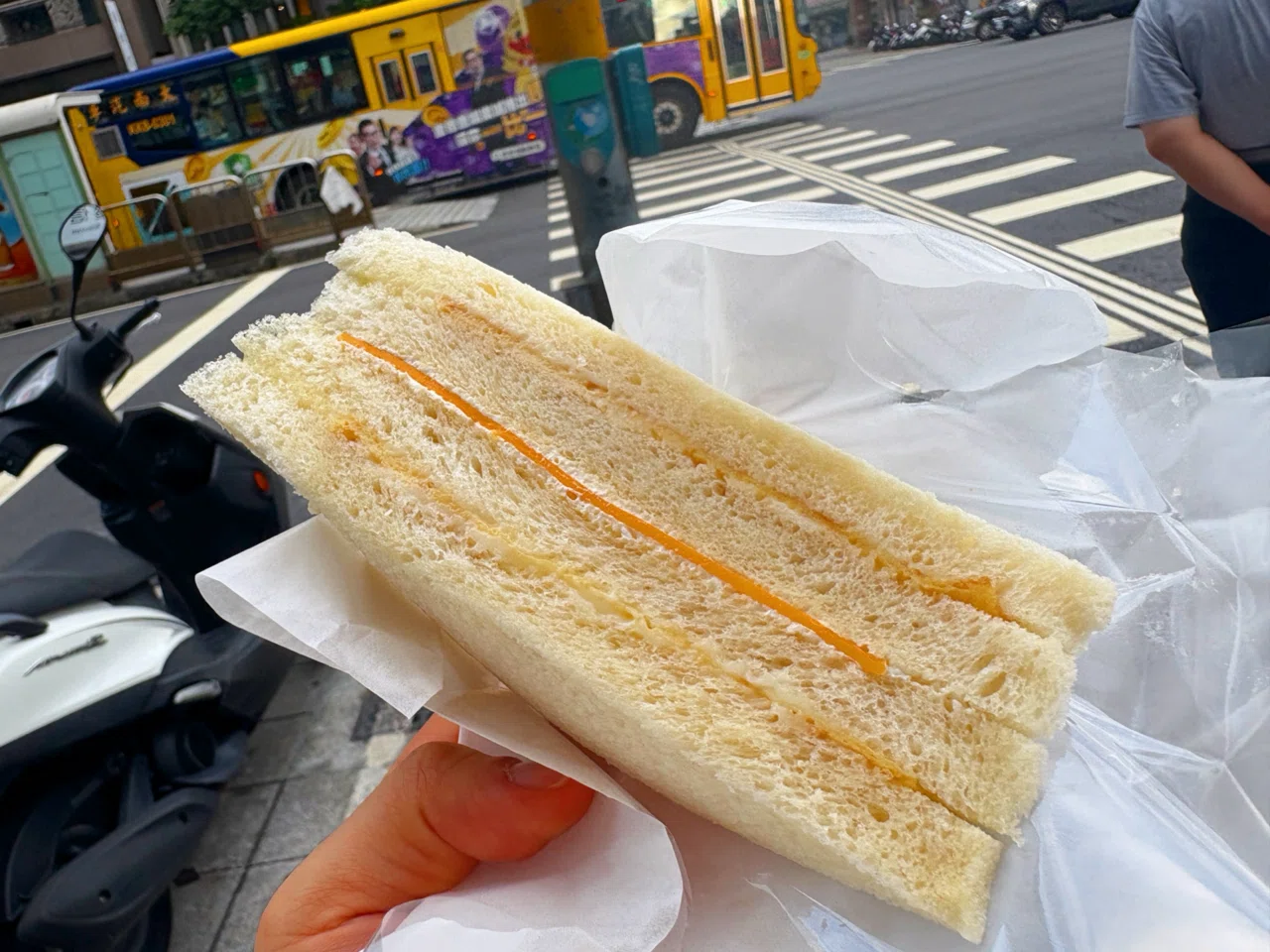 台湾旅行記 #18｜洪瑞珍(ホンレイゼン)重慶店 サンドイッチ 辛口 