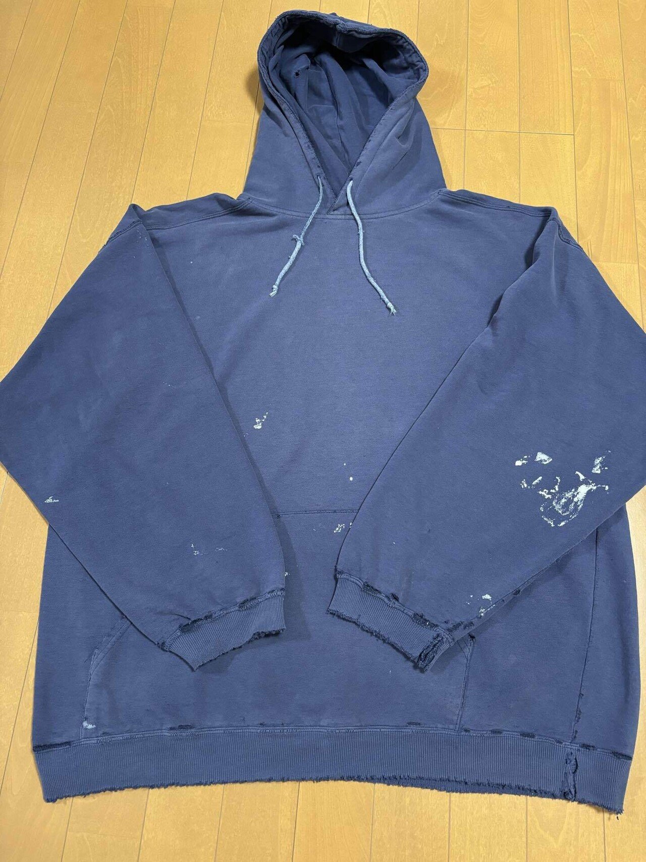 ボロの美学 スウェットとパーカー｜ttttto