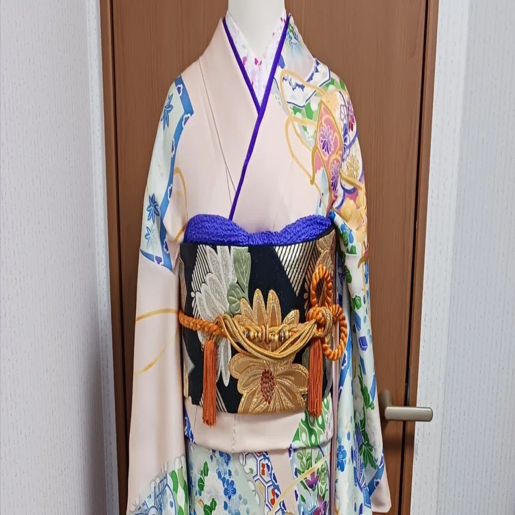 着物 自装と他装｜ユミーきものくらぶ