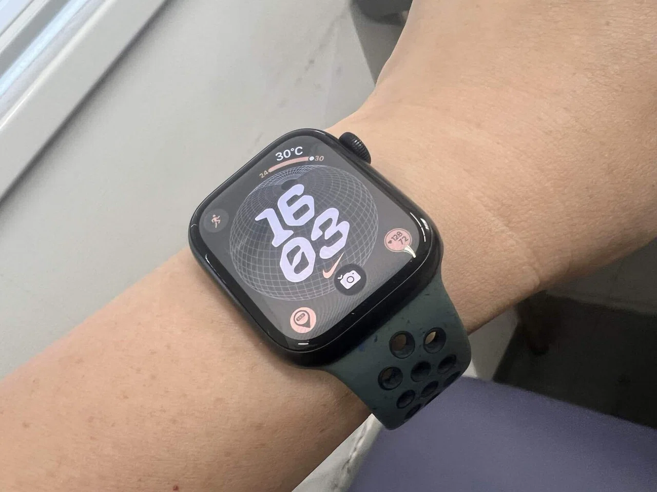 Apple watch series4 44mm GPSモデル Apple Watch Series 4 40mm GPS 