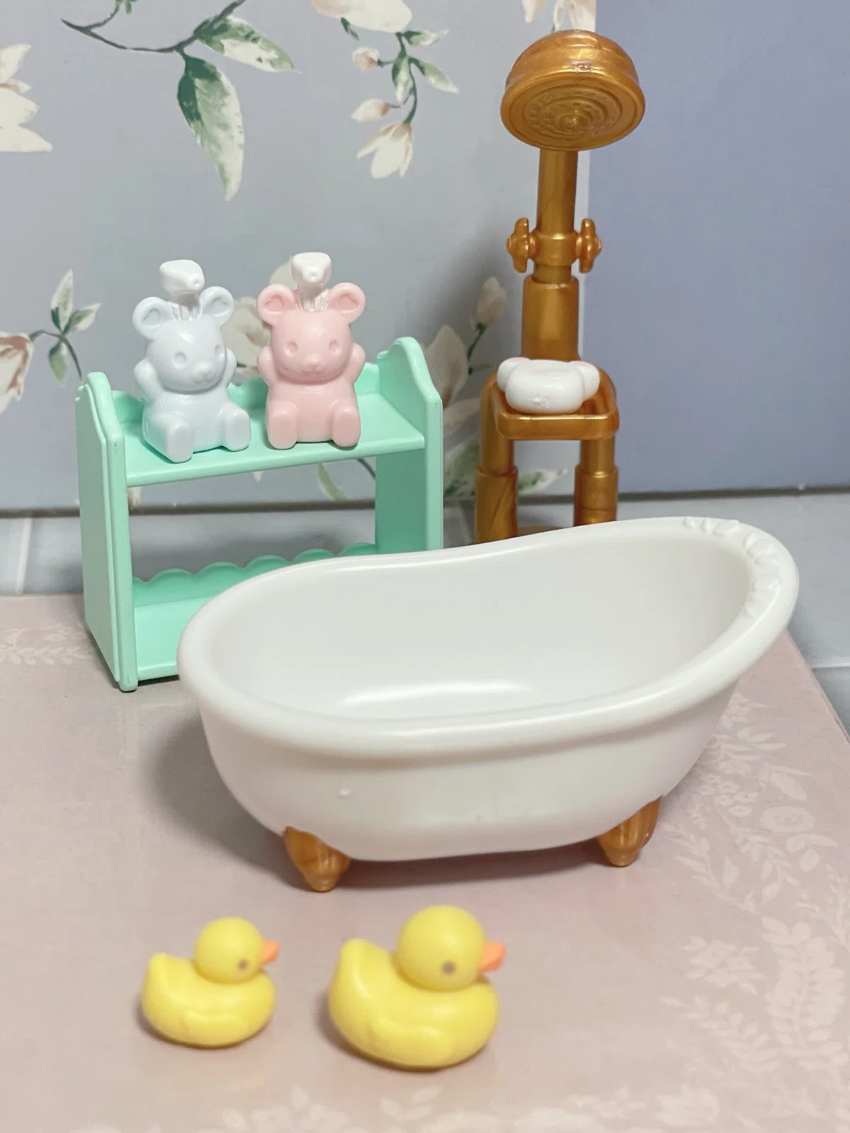シルバニア】いっしょにバスタイムセット｜ette**小さな世界の住人🐰