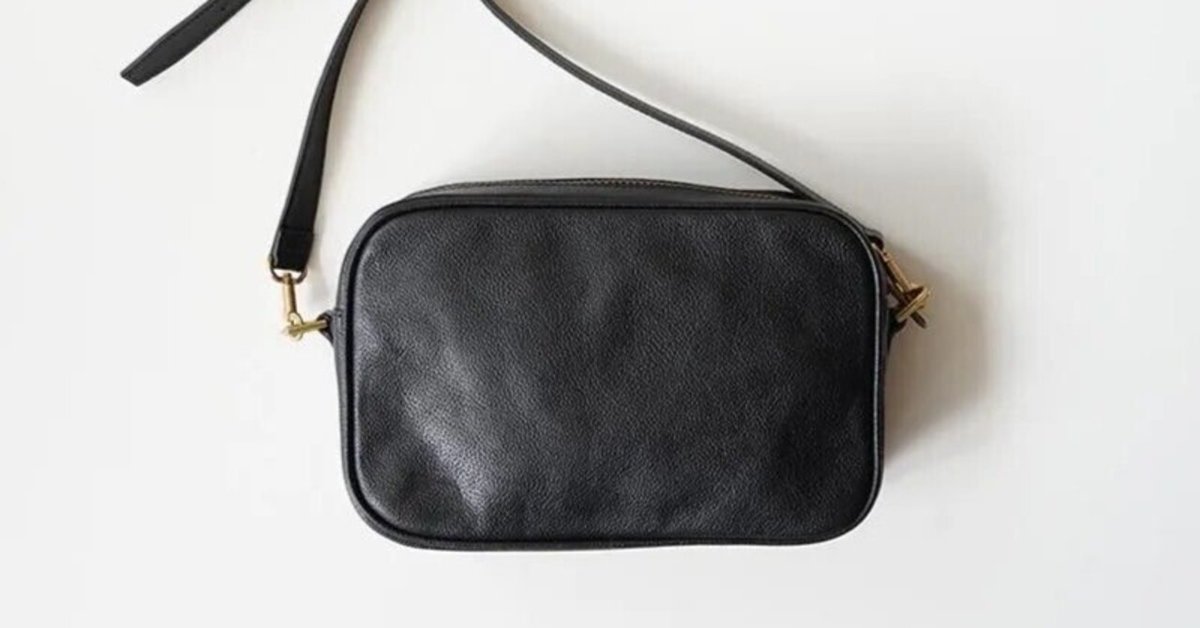 装いを引き締める、formeのミニマルな存在感」｜THIRTY' THIRTY'