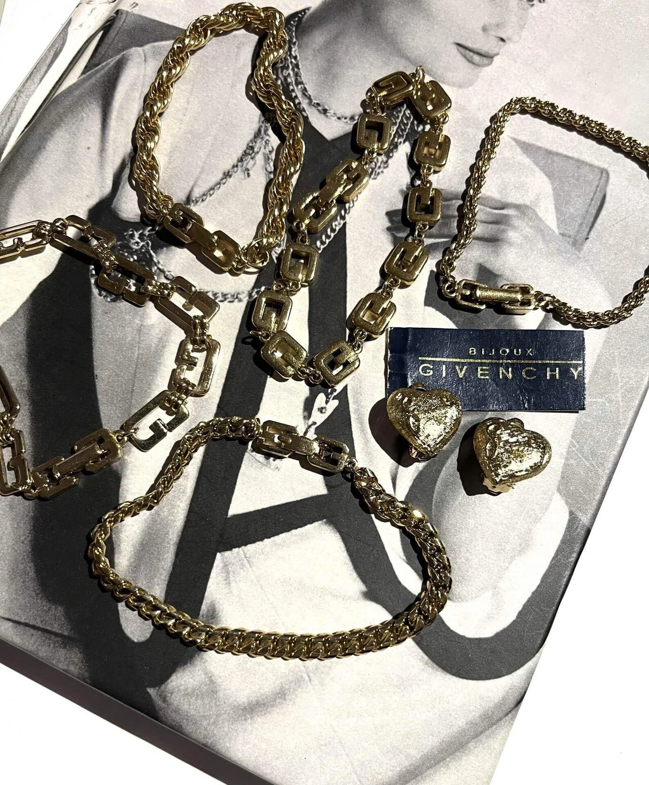 今が一番お得【今買うべきヴィンテージアクセ】YSL・Dior・GIVENCHY
