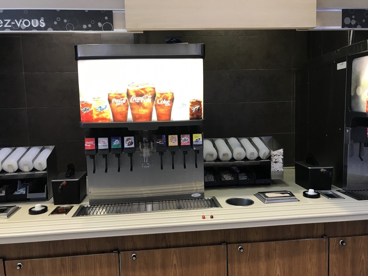 海外のマクドナルドは飲み放題 井藤 亘 男子新体操を広める人 Note 海外のマクドナルドは飲み放題 井藤 亘 男子新体操を広める人 Note