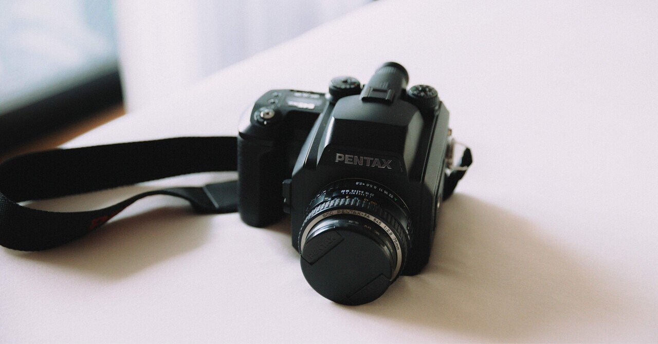 クラシックカメラ　Pearl Konica（コニカ）Pearl／小西六 パール 中判蛇腹カメラを使う