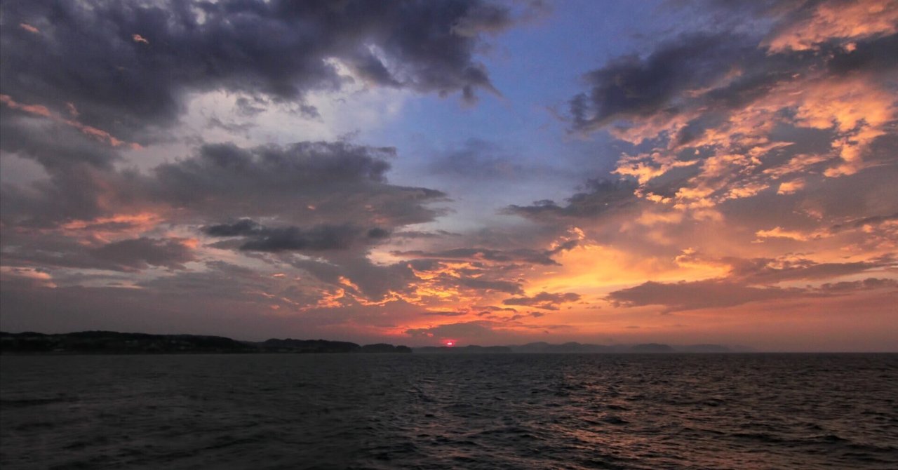 江ノ島の朝焼け、 朝焼け 2025-09-21 江の島にて｜アル