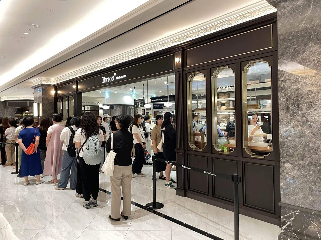子連れ韓国2日目】新世界百貨店デパ地下｜ソウル駅グルメ｜ロッテ 