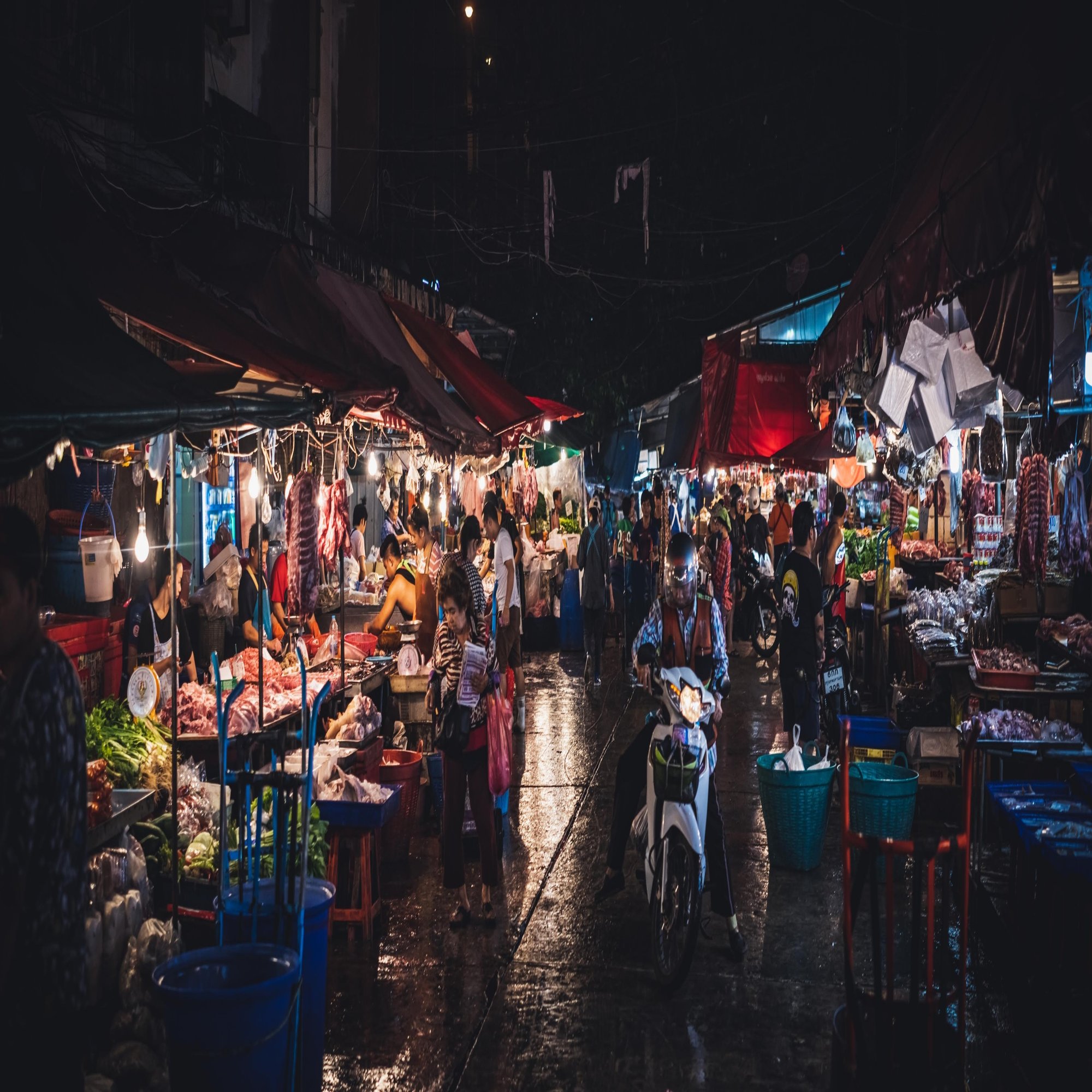 夜の市場を歩く＠バンコク｜satoken