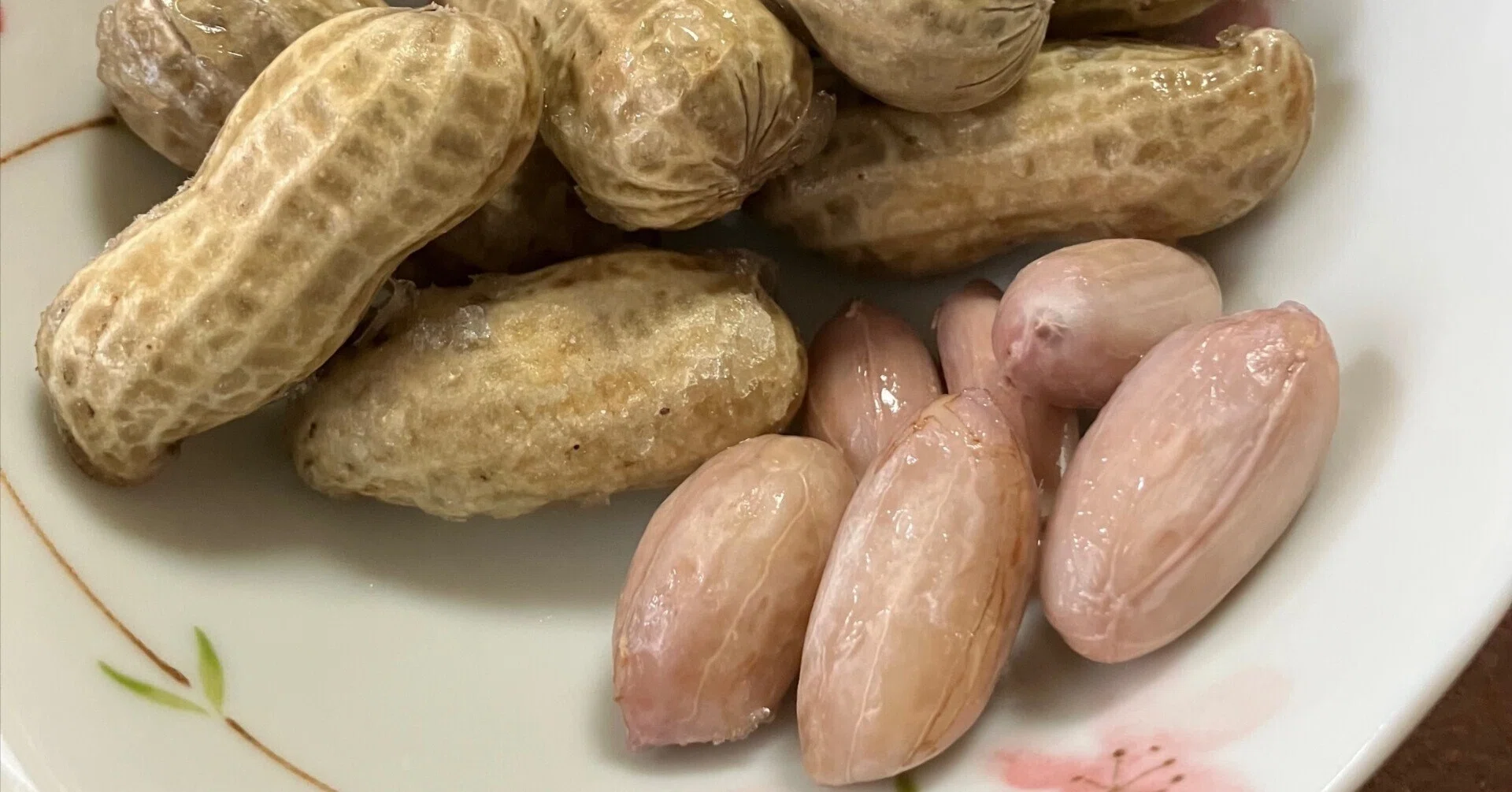 落花生（ピーナツ）は薄皮ごと食べよう｜小澤祥司
