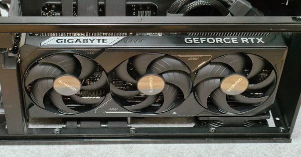 【新品未使用】MSI VANGUARD RTX 5060ti 16G 新品未使用】MSI VANGUARD RTX 5060ti 16G GeForce RTX™ 5060 Ti