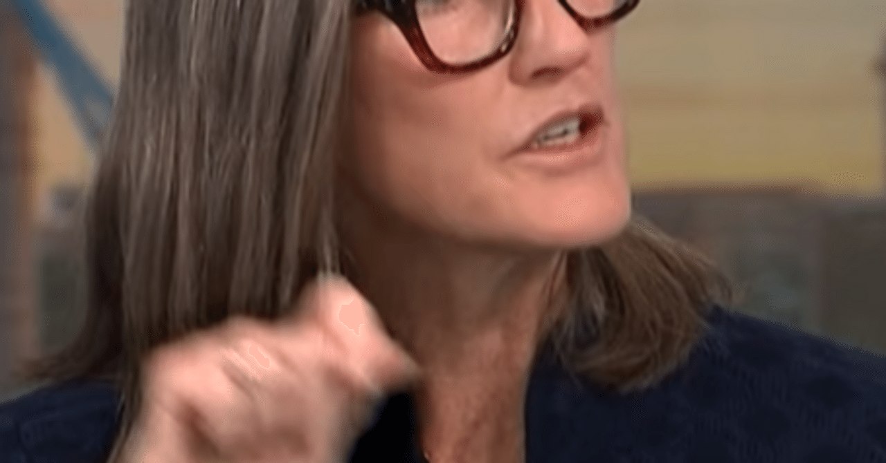 キャシー・ウッド 