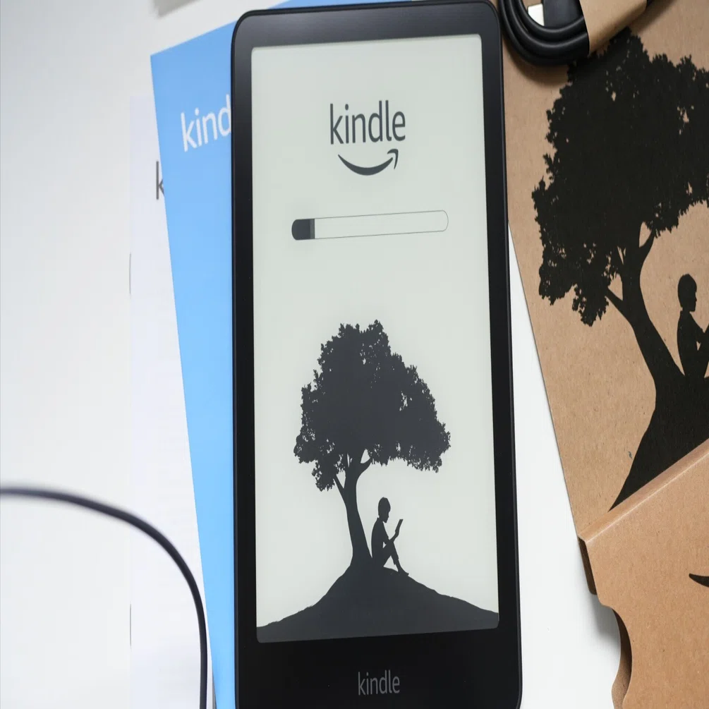 今更ながらKindleを買った。｜Kazu/