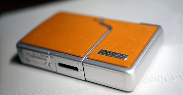 悲哀の名（迷）機 京セラ T zoom｜Kosei