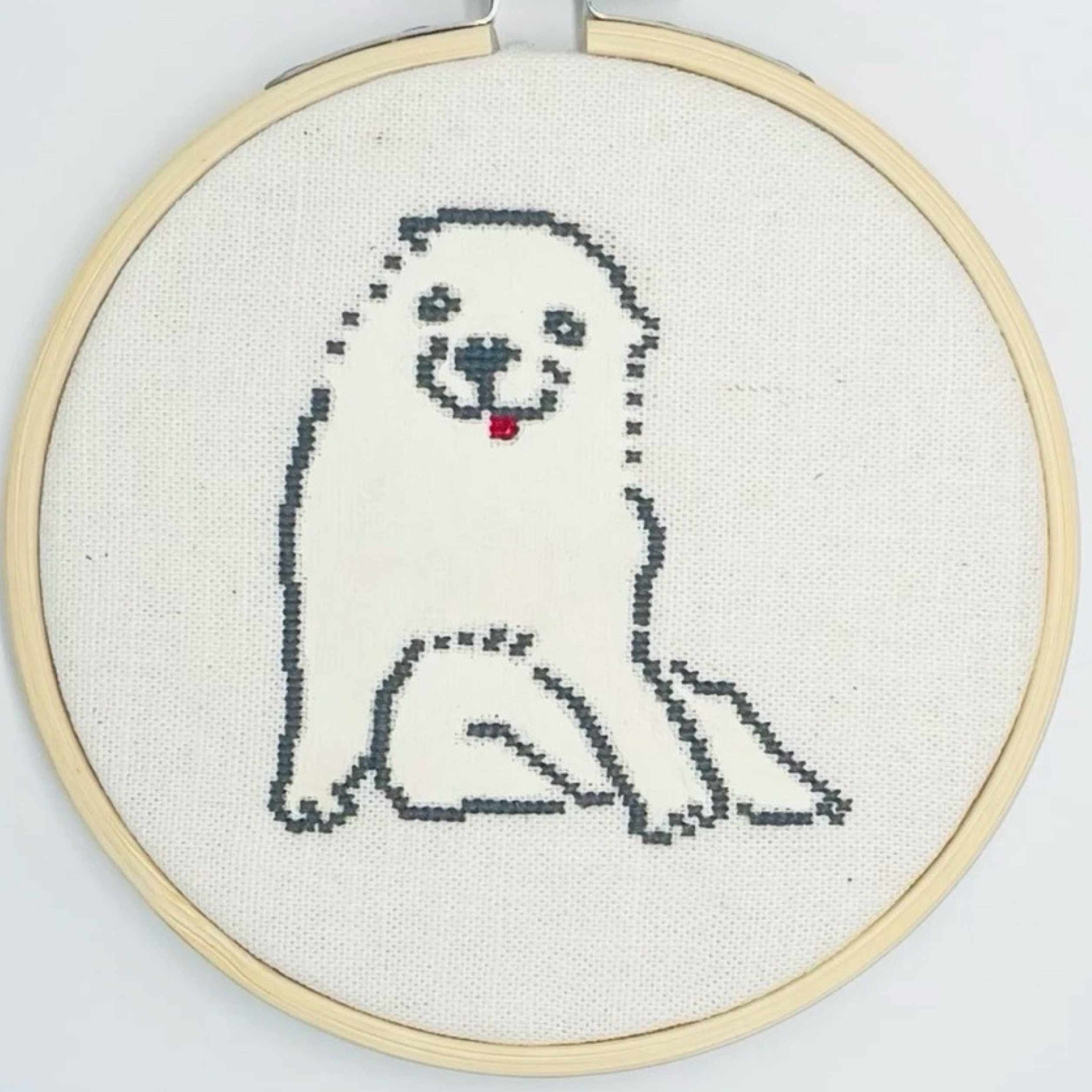 刺繍作品の物語をHSPが語る～第一章：日本画モチーフのゆるかわ犬刺繍