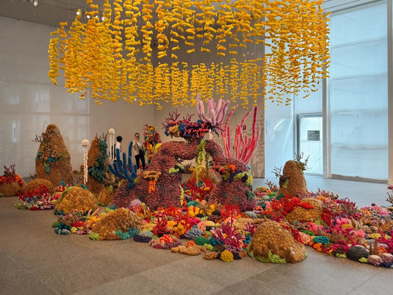 夢100 台湾くじ限定 愛の薔薇に誘われて カリバーン 布ポスター セット 国際芸術祭「あいち2025」灰と薔薇のあいまに、へ行ってきた。｜wzd