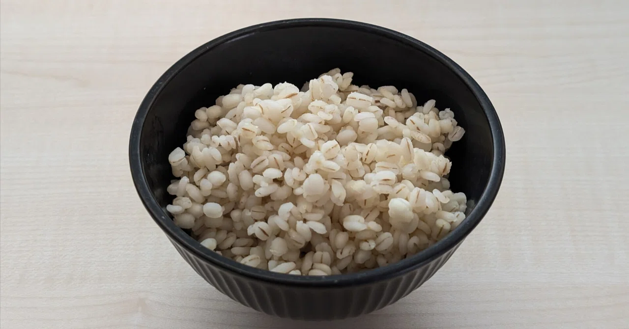 米が高いので押麦を主食にしている｜igjit