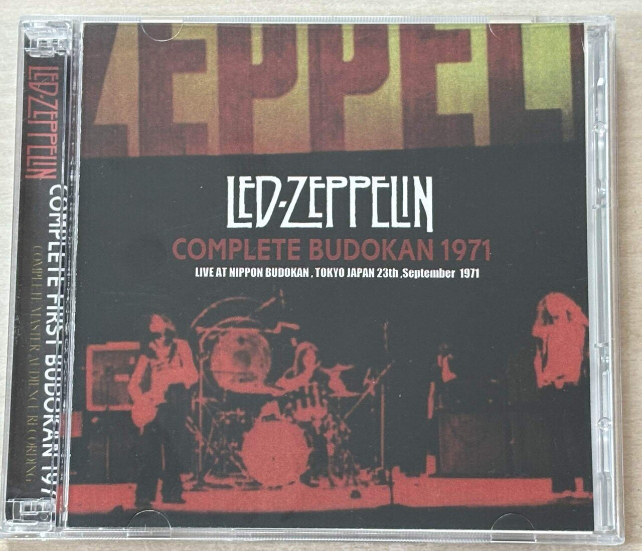 LED ZEPPELIN アートブック 1971年発行 LED ZEPPELIN アートブック 1971年発行 LED ZEPPELIN アートブック