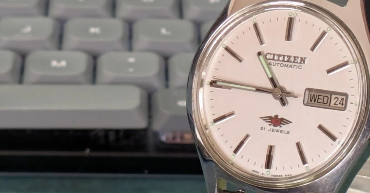 No.324 | Citizen | 4-039106 SMT | 裏蓋保護シートが付いていた時計 