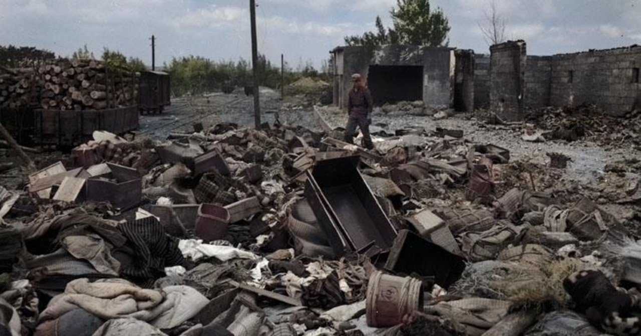 沖縄戦:1945年3月30日】第32軍、北・中飛行場の破壊を命令 「軍神」と