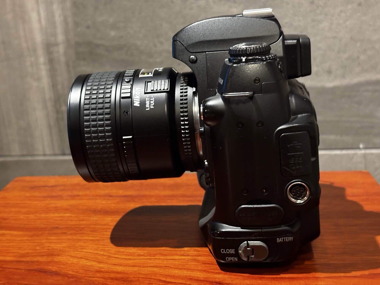 FujiFilm Fine Pix S3 Pro + AF MICRO Nikkor 60mm F2.8｜アラン藤島