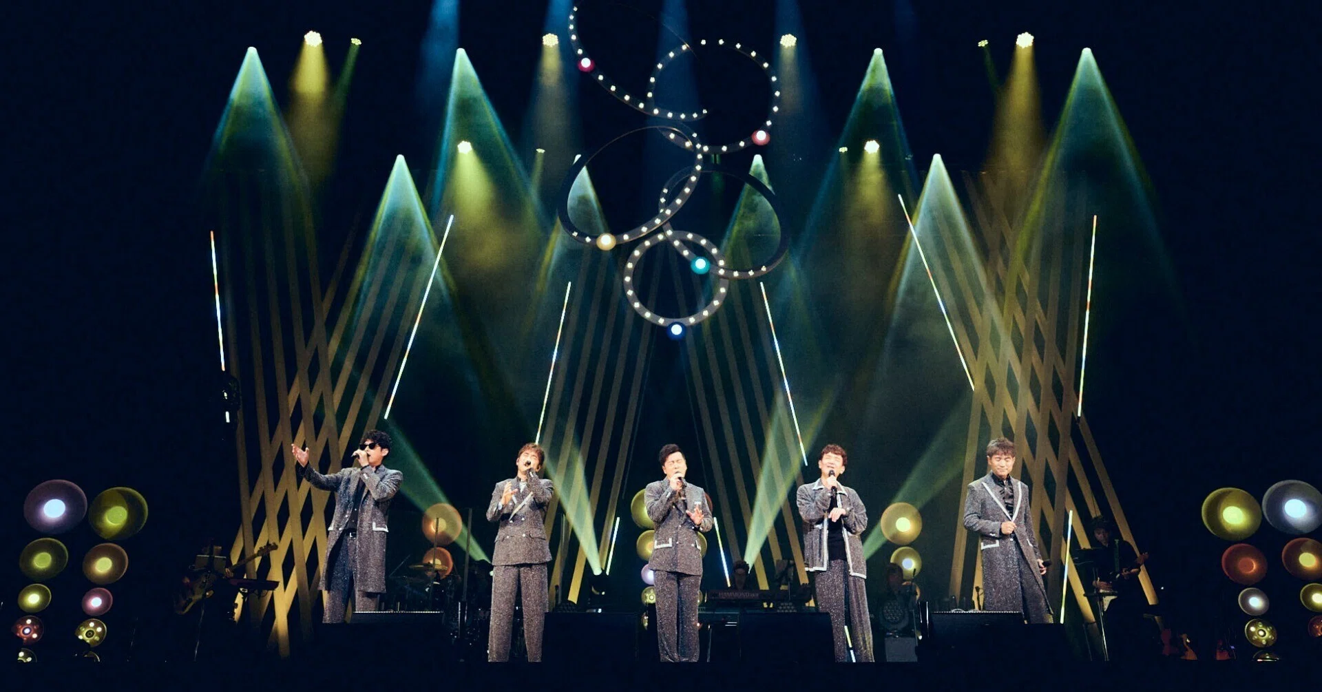 ライブレポ】昨年12月にメジャーデビュー30周年を迎えたゴスペラーズ 