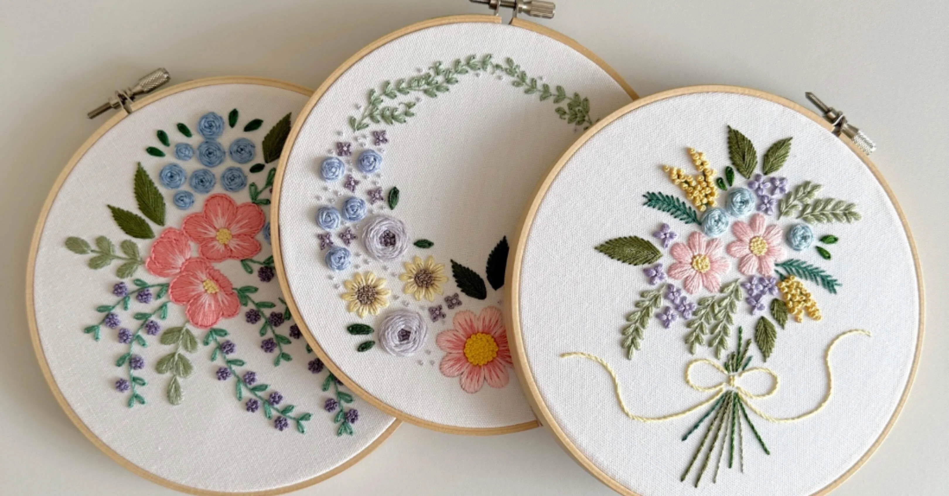 コスモ、オリムパス、DMC。それぞれの刺繍糸の色の魅力。｜はな
