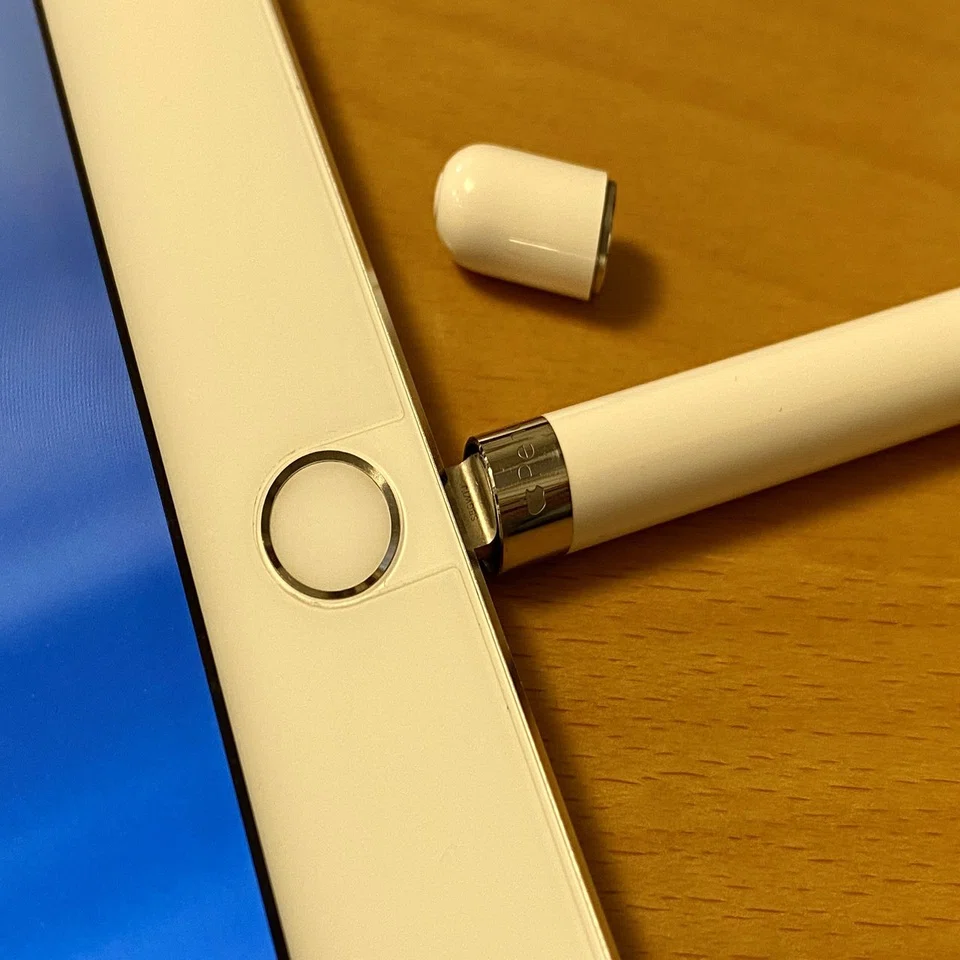 はじめてのiPad（2） - ペンとキーボードとケース｜Manabu YAMASHITA