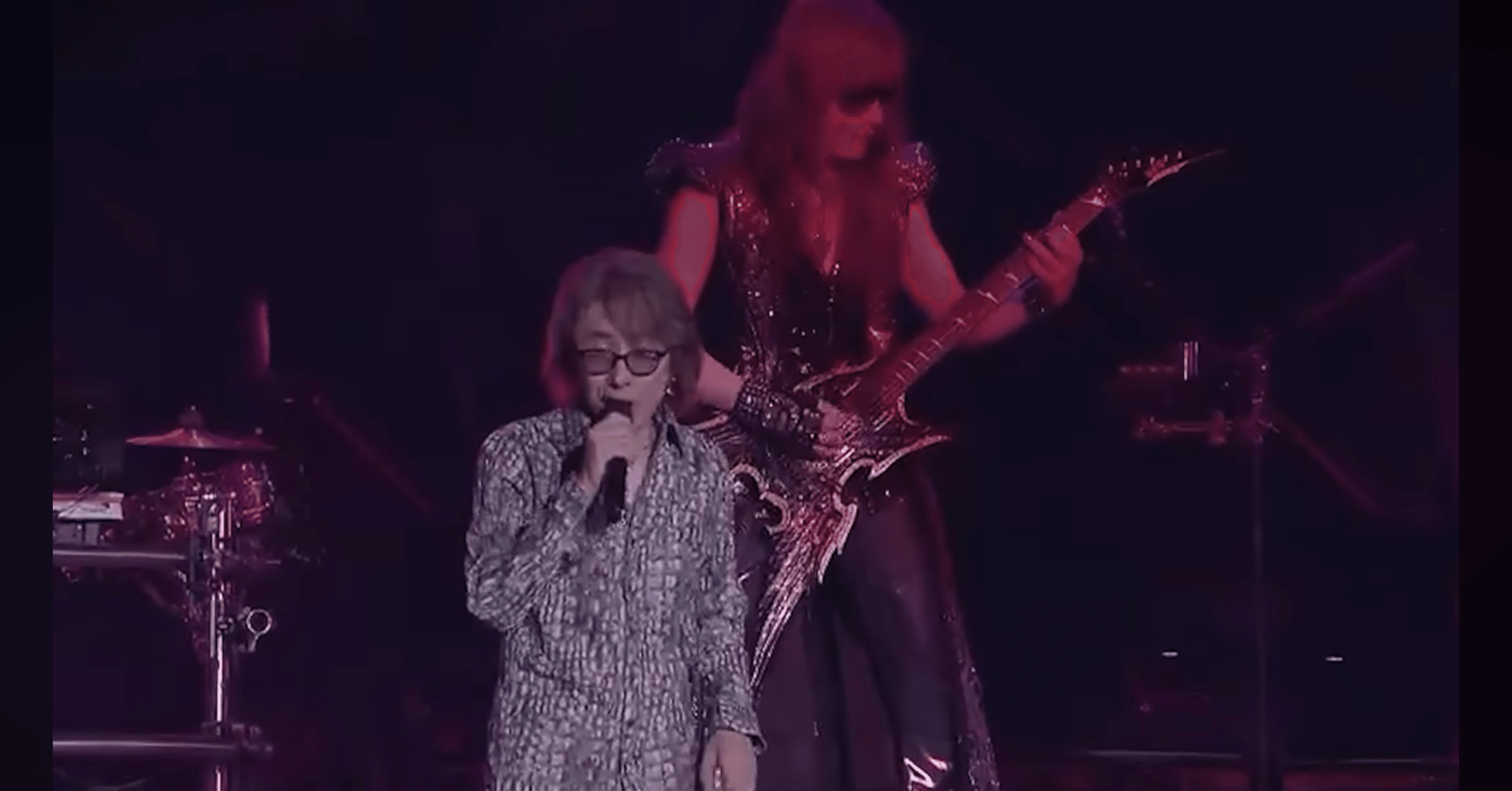 2025夏イベ THE ALFEE、横浜アリーナで初のドローン撮影！空から捉えた