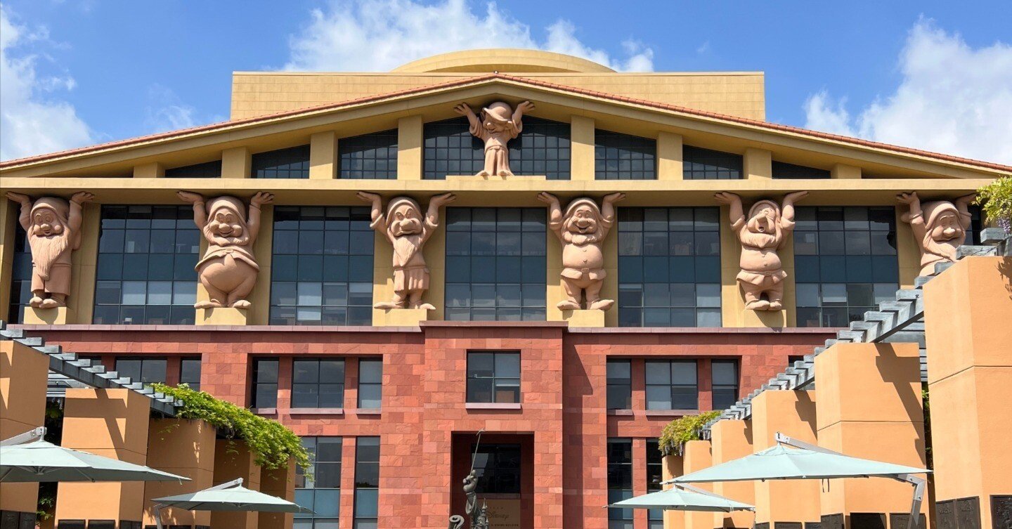 ウォルトディズニースタジオ　スタンドライト ウォルトディズニースタジオ スタンドライト Glow LED-floor lamp