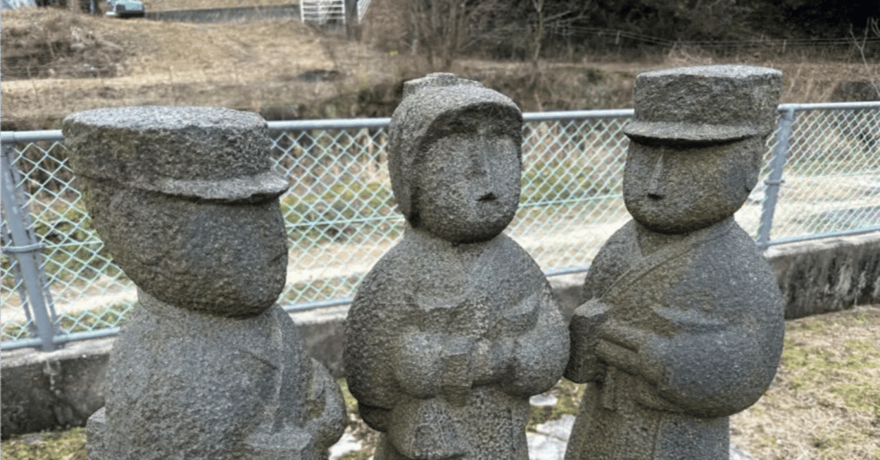 1966 年に廃校となった笠松小学校跡地にひっそりと建つ現代アート