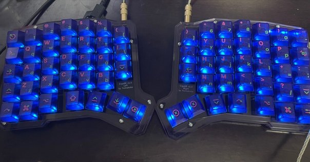 Corne V4 Chocolateから始める分割キーボード生活｜takeptake