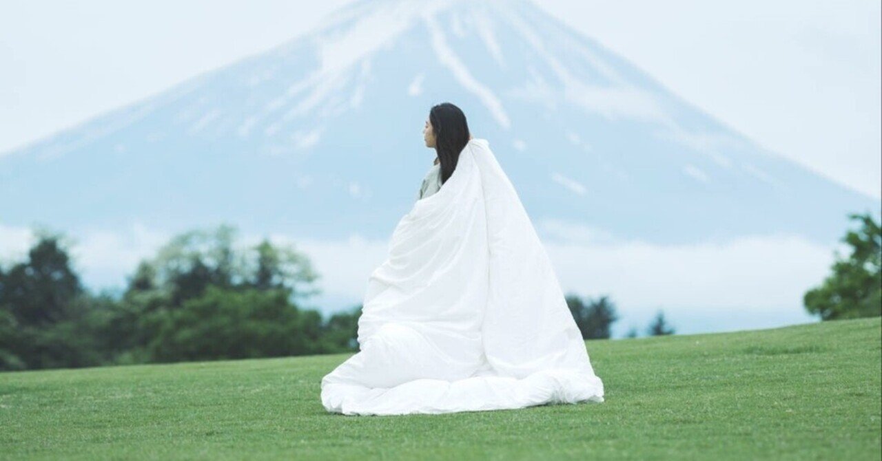 デジタルとリアルの相乗効果でフォロワー5倍増を実現。「富士山麓×寝具」の強みを活かし、ユーザーがシェアしたくなるSNSコンサルティング | sinso【制作事例】