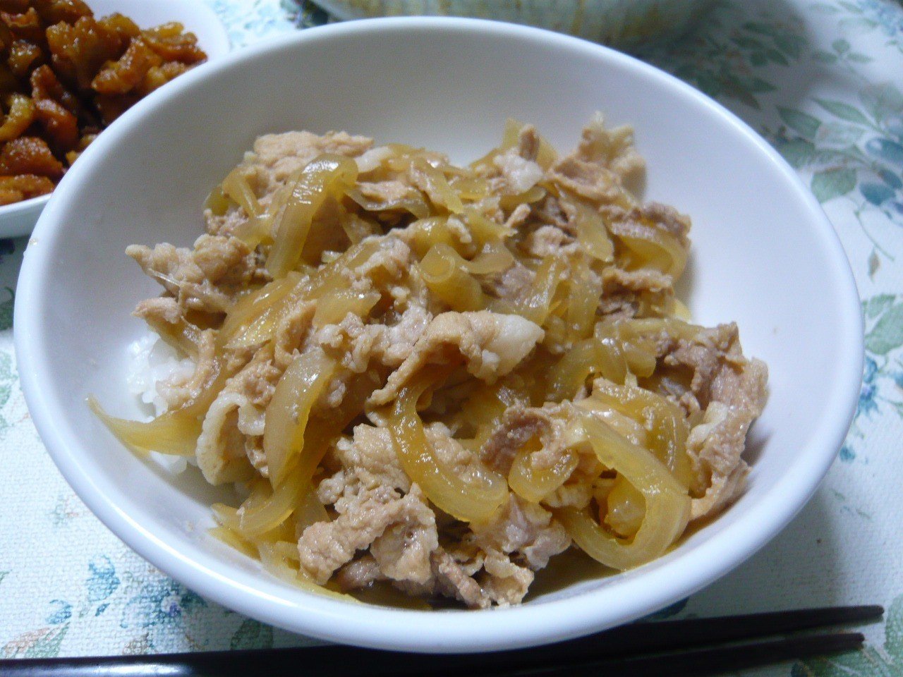 今日の晩御飯 豚丼と鶏皮のパリパリ揚げ 水野かつひこ Note